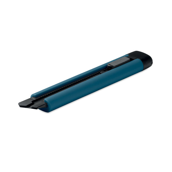 BLADE + — Bleu