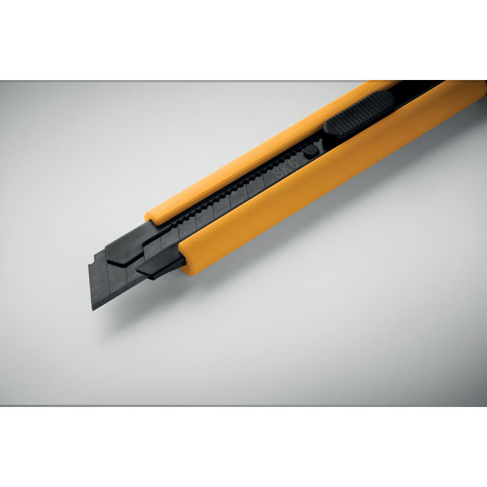 BLADE + — Jaune — item detail picture