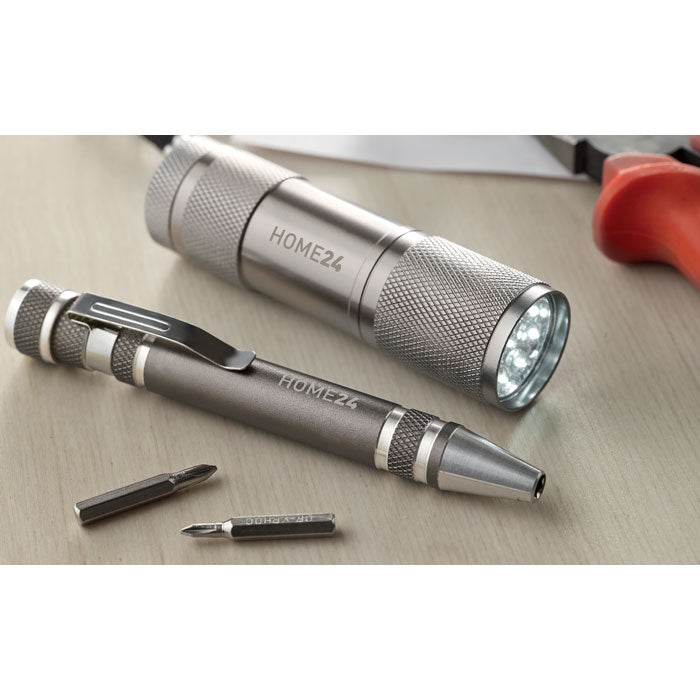 COMBITOOL — Titanium — exemple de marquage